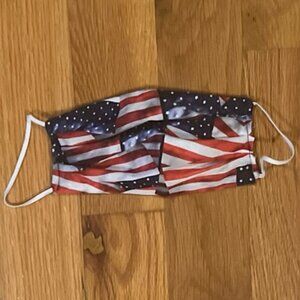 NWOT designer-inspired face mask